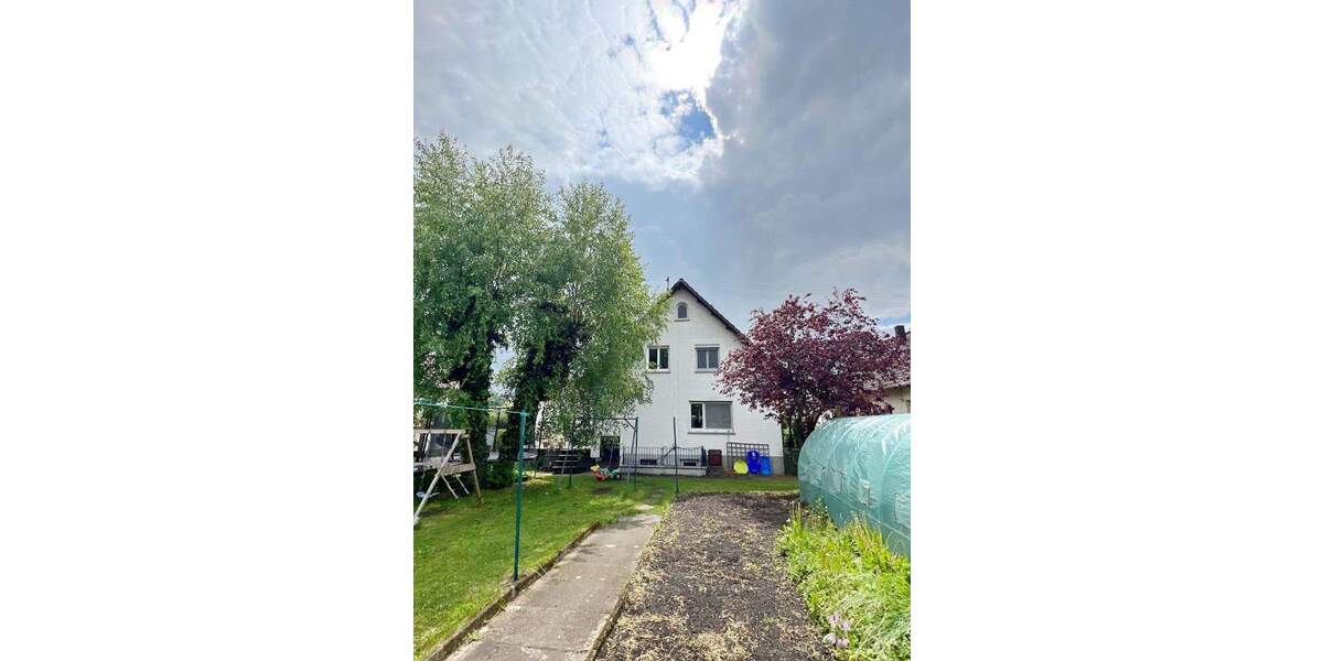 Einfamilienhaus Villingen-Schwenningen OT Weigheim Weigheim - 7 Zimmer, 151 m&sup2;, 318.000&euro; | Angebot:25734669