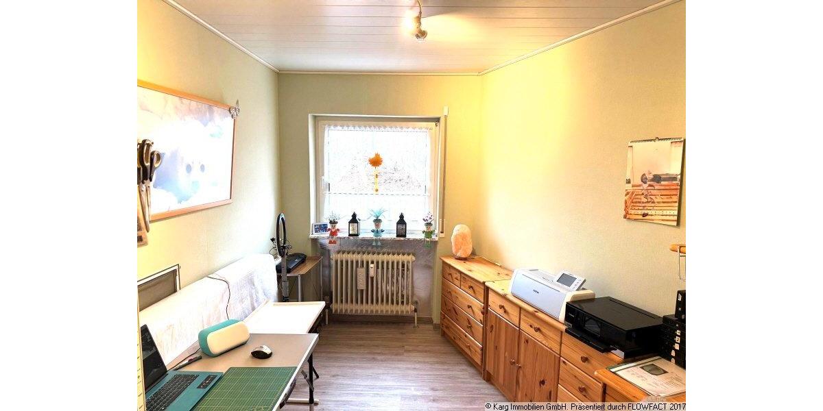 Etagenwohnung Villingen-Schwenningen Schwenningen - 3 Zimmer, 95 m&sup2;, 269.000&euro; | Angebot:26646572