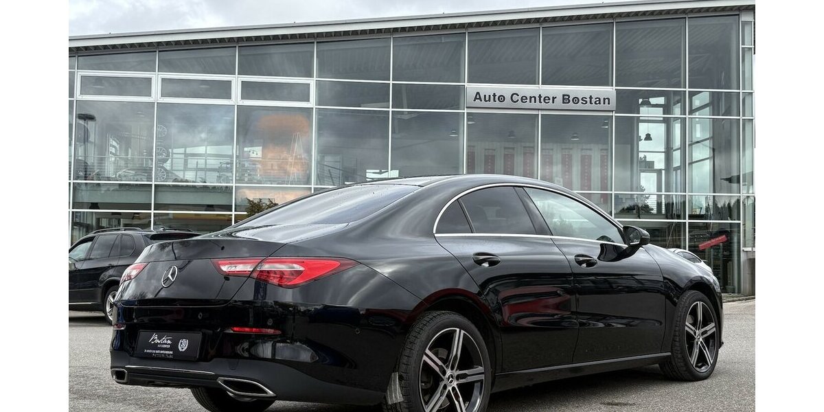 Mercedes-Benz CLA 200 d 4MATIC NAVI/KAMERA/AHK/SHZ/LED/1.HAND 89.949 km 28.900 &euro; Villingen-Schwenningen 78054