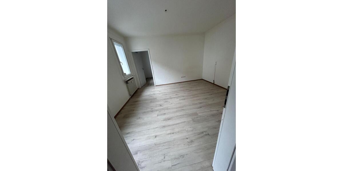 Erdgeschoßwohnung Triberg im Schwarzwald - 3 Zimmer, 90 m&sup2;, 900&euro; | Angebot:25127567