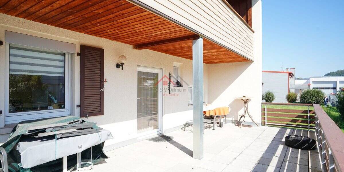 Mehrfamilienhaus, Wohnhaus Tuttlingen - 6 Zimmer, 125 m&sup2;, 529.000&euro; | Angebot:25667757