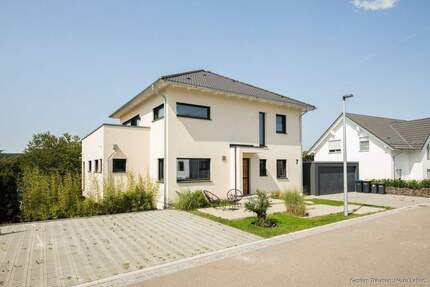 Haus Friedenweiler / Rötenbach Rötenbach - 7 Zimmer, 194 m&sup2;, 825.000&euro; | Angebot:25772009