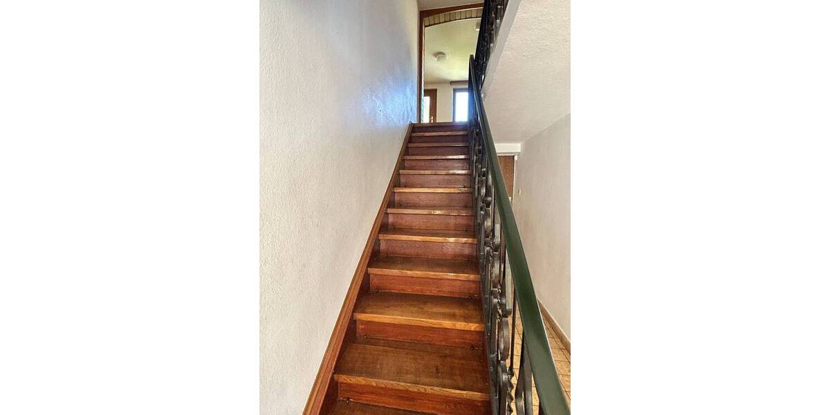 Mehrfamilienhaus, Wohnhaus Zimmern unter der Burg - 7 Zimmer, 172 m&sup2;, 195.000&euro; | Angebot:26389976