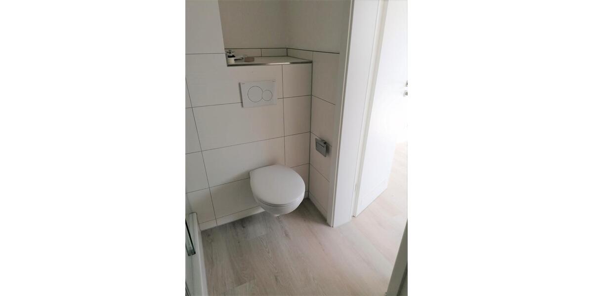 Dachgeschoßwohnung Geisingen - 1 Zimmer, 27 m&sup2;, 370&euro; | Angebot:25554058