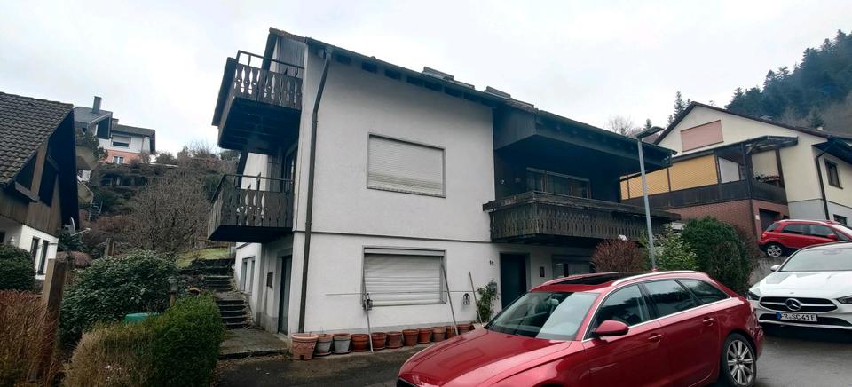 Mehrfamilienhaus, Wohnhaus Schiltach - 8 Zimmer, 225 m&sup2;, 295.000&euro; | Angebot:24801847