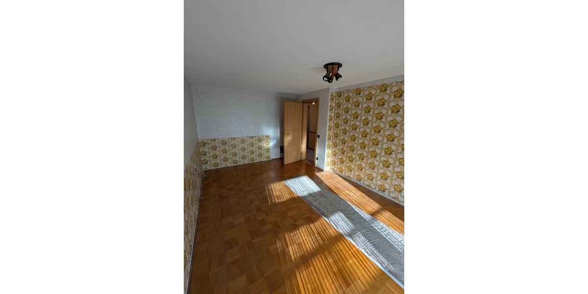 Reihenhaus Tuttlingen - 4 Zimmer, 88 m&sup2;, 300.000&euro; | Angebot:24547376