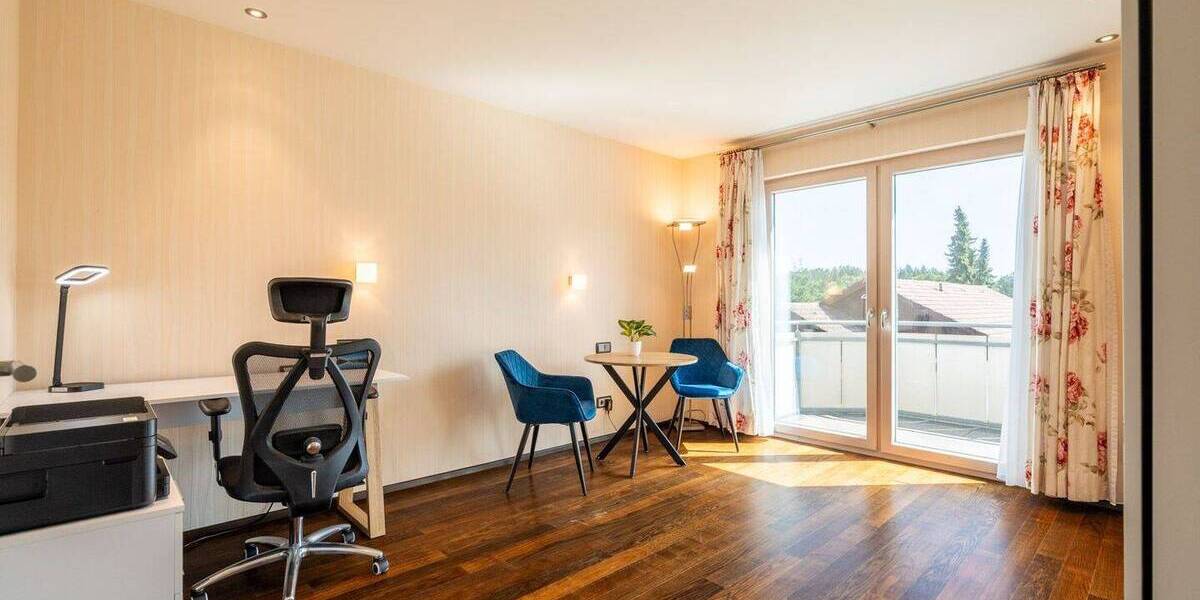 Mehrfamilienhaus, Wohnhaus Löffingen Dittishausen - 7 Zimmer, 257 m&sup2;, 999.000&euro; | Angebot:25678725