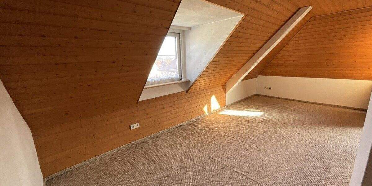 Mehrfamilienhaus, Wohnhaus Villingen-Schwenningen Villingen - 7 Zimmer, 215 m&sup2;, 559.000&euro; | Angebot:25685278