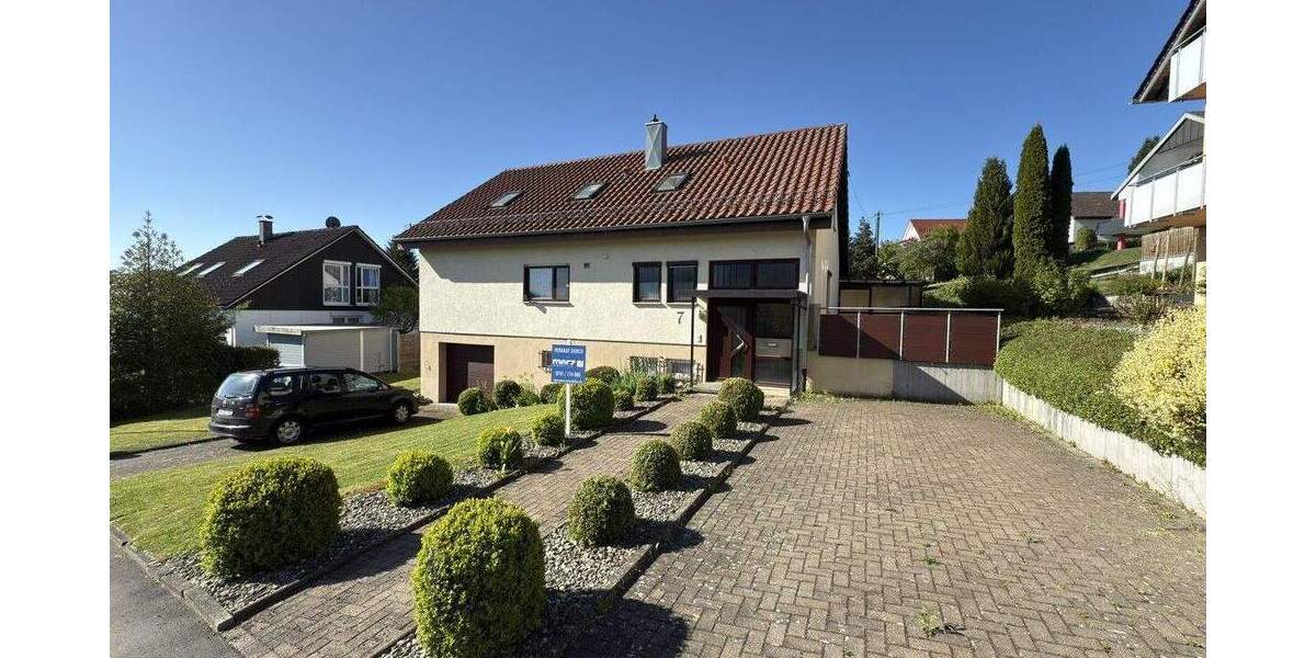 Mehrfamilienhaus, Wohnhaus Rottweil - 8 Zimmer, 187 m&sup2;, 465.000&euro; | Angebot:25742612