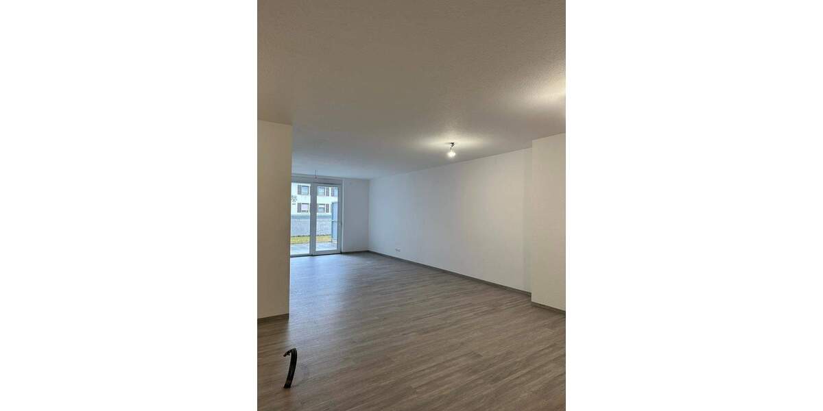 Etagenwohnung Blumberg - 2 Zimmer, 75 m&sup2;, 228.750&euro; | Angebot:26499645