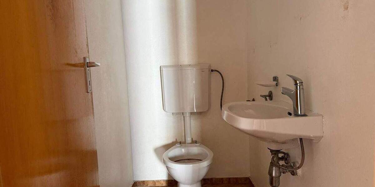 Etagenwohnung Villingen-Schwenningen Villingen - 3 Zimmer, 86 m&sup2;, 175.000&euro; | Angebot:25735194