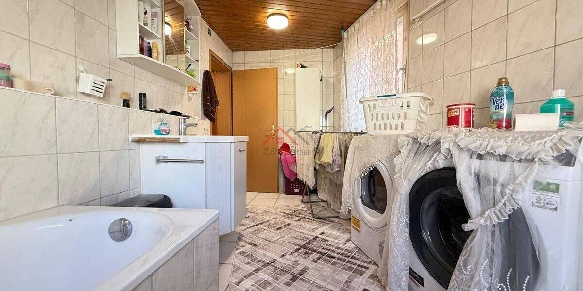 Mehrfamilienhaus, Wohnhaus Tuttlingen - 1 Zimmer, 353 m&sup2;, 699.000&euro; | Angebot:25667758