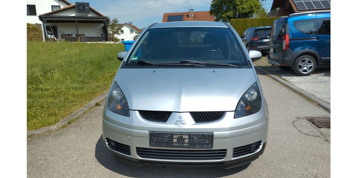 Mitsubishi Colt 190.000 km 2.000 &euro; Deißlingen 78652
