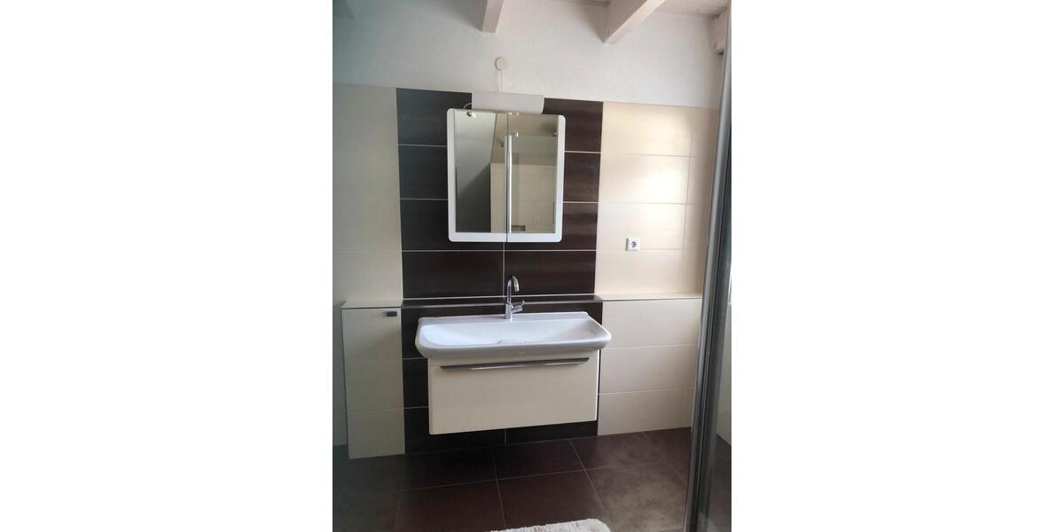 Dachgeschoßwohnung Rietheim-Weilheim Weilheim - 2 Zimmer, 90 m&sup2;, 880&euro; | Angebot:26022405