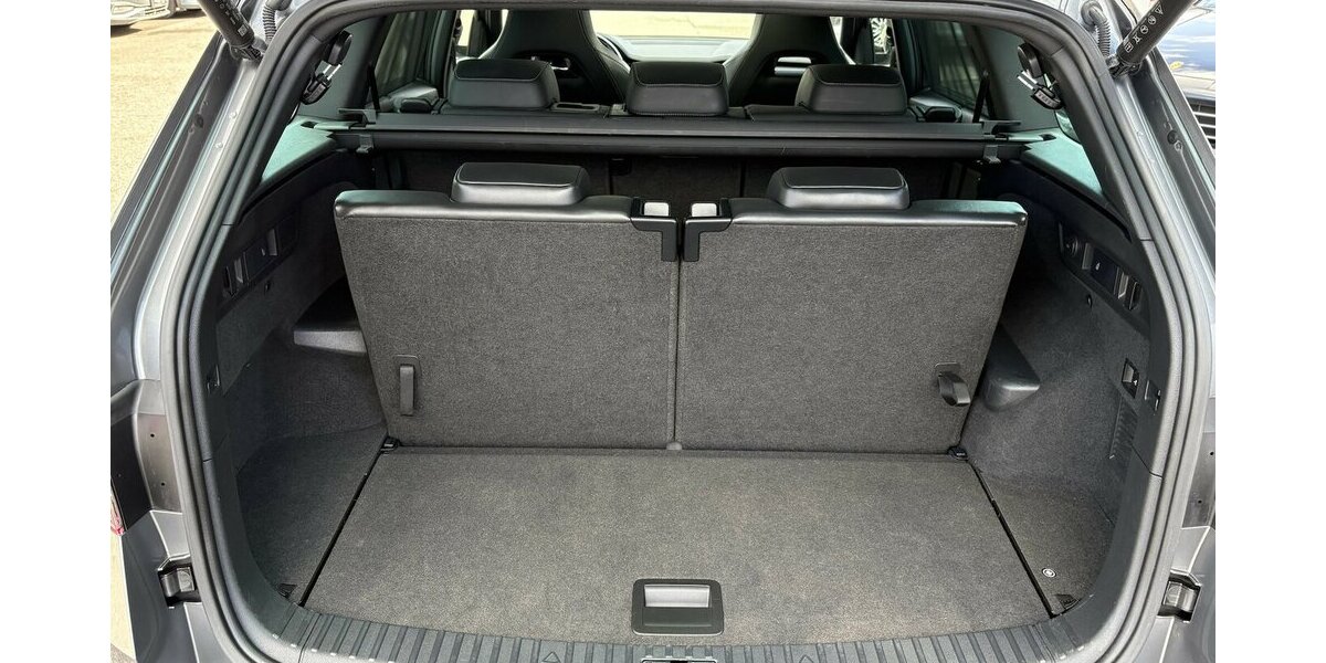 Skoda Kodiaq 1.5 TSI Sportline PANO/KAMERA/ACC/7.SITZ 109.668 km 28.900 &euro; Villingen-Schwenningen 78054