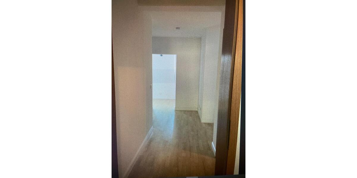 Etagenwohnung Villingen-Schwenningen Schwenningen - 3 Zimmer, 106 m&sup2;, 135.000&euro; | Angebot:24653948