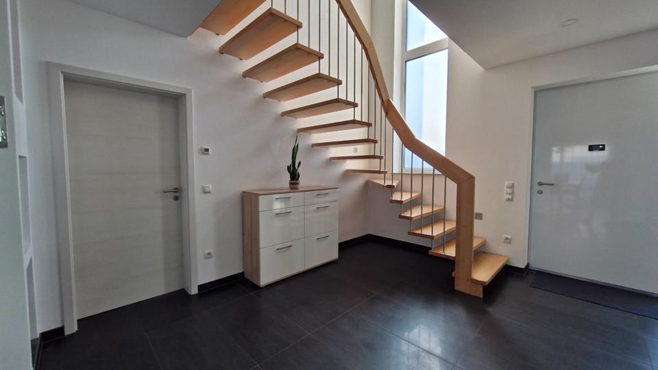Einfamilienhaus Trossingen - 6.5 Zimmer, 173 m&sup2;, 790.000&euro; | Angebot:26986727