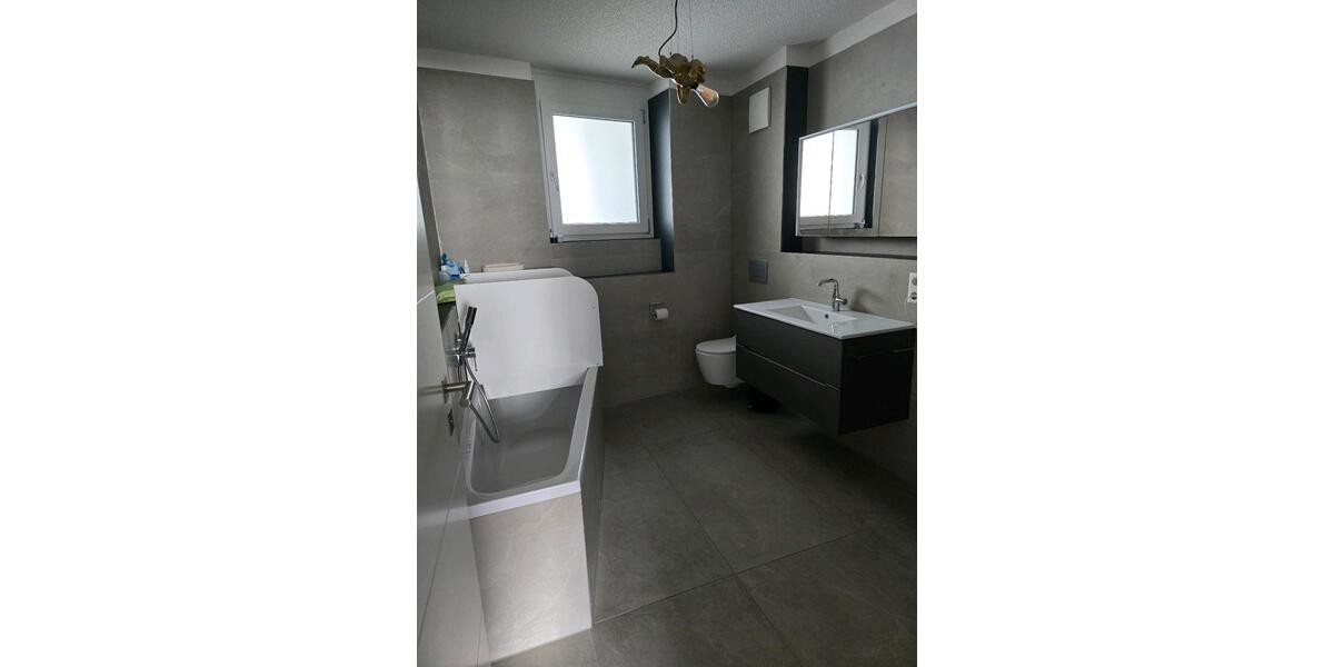 Etagenwohnung Tuttlingen - 3 Zimmer, 75 m&sup2;, 310.000&euro; | Angebot:25893732