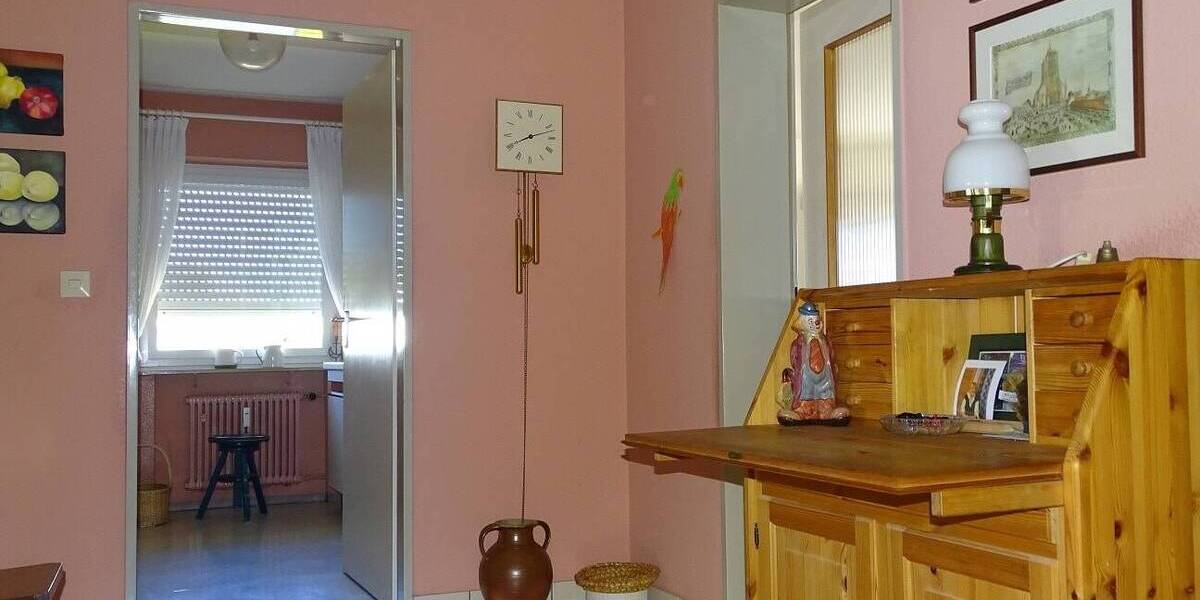 Etagenwohnung Villingen-Schwenningen Schwenningen - 4 Zimmer, 90 m&sup2;, 219.900&euro; | Angebot:26500155
