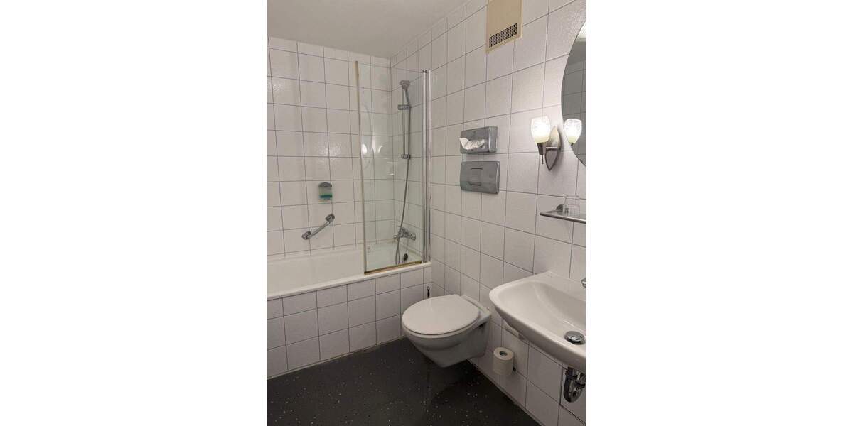 Gewerbeobjekt Tuttlingen - 2 Zimmer, 1.650.000&euro; | Angebot:26500021