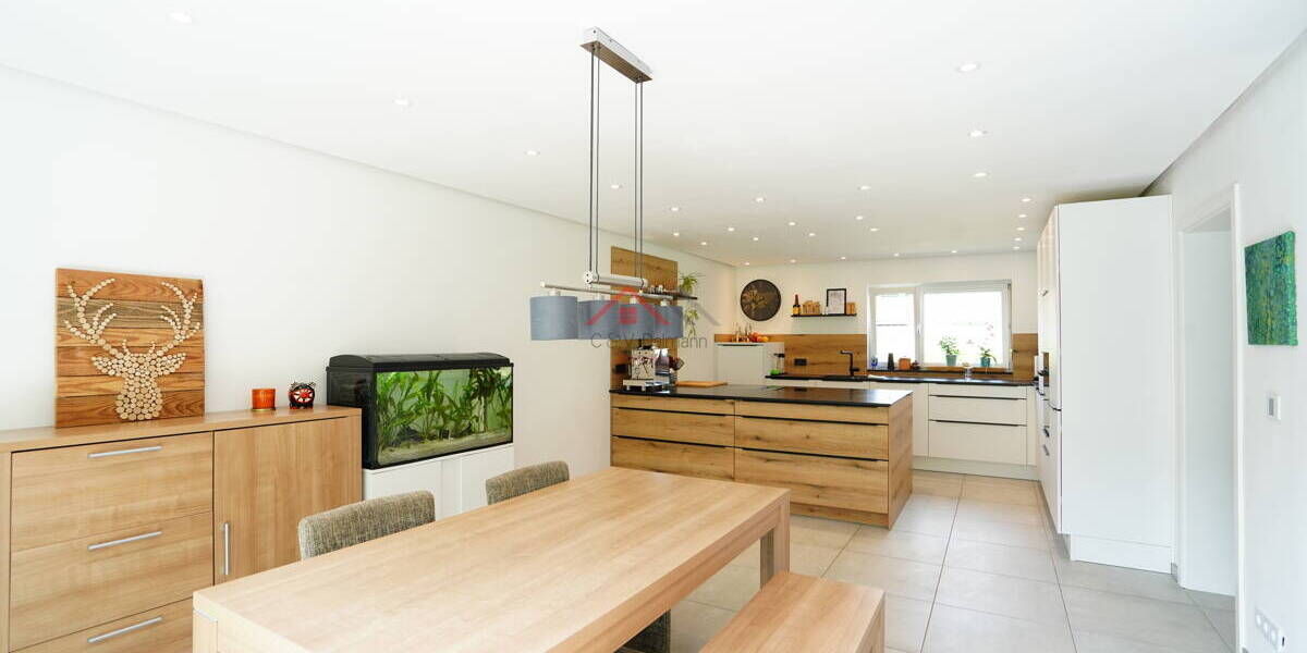 Doppelhaushälfte Tuttlingen - 6 Zimmer, 185 m&sup2;, 475.000&euro; | Angebot:25667761