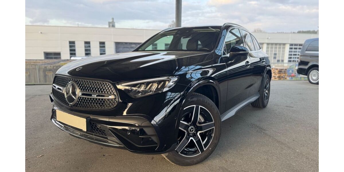 Mercedes-Benz GLC 300 86.533 km 45.893 &euro; Schwenningen 78056