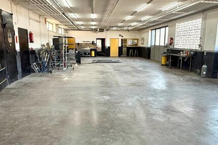 Gewerbeobjekt Blumberg - 2.400&euro; | Angebot:25982443