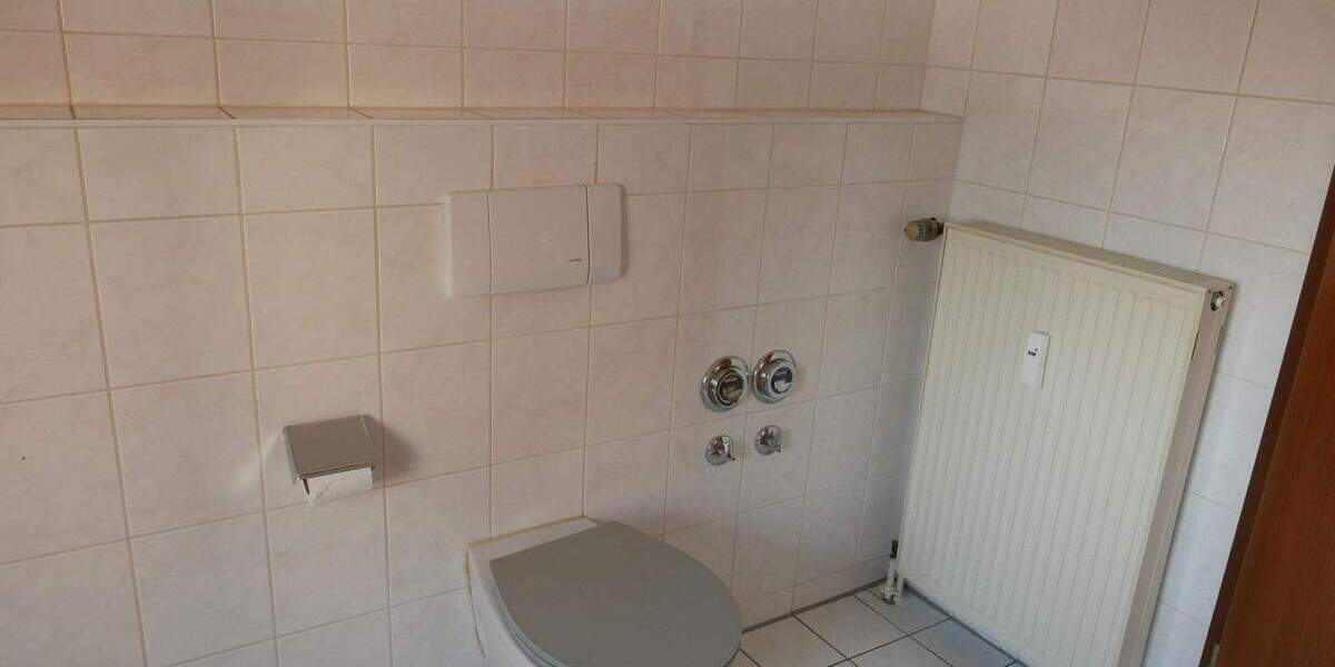 Etagenwohnung Donaueschingen - 3 Zimmer, 85 m&sup2;, 195.000&euro; | Angebot:25660638