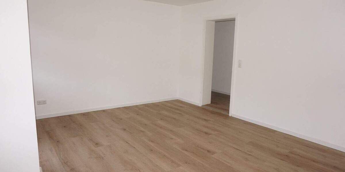 Etagenwohnung Schramberg - 3 Zimmer, 64 m&sup2;, 560&euro; | Angebot:25707915