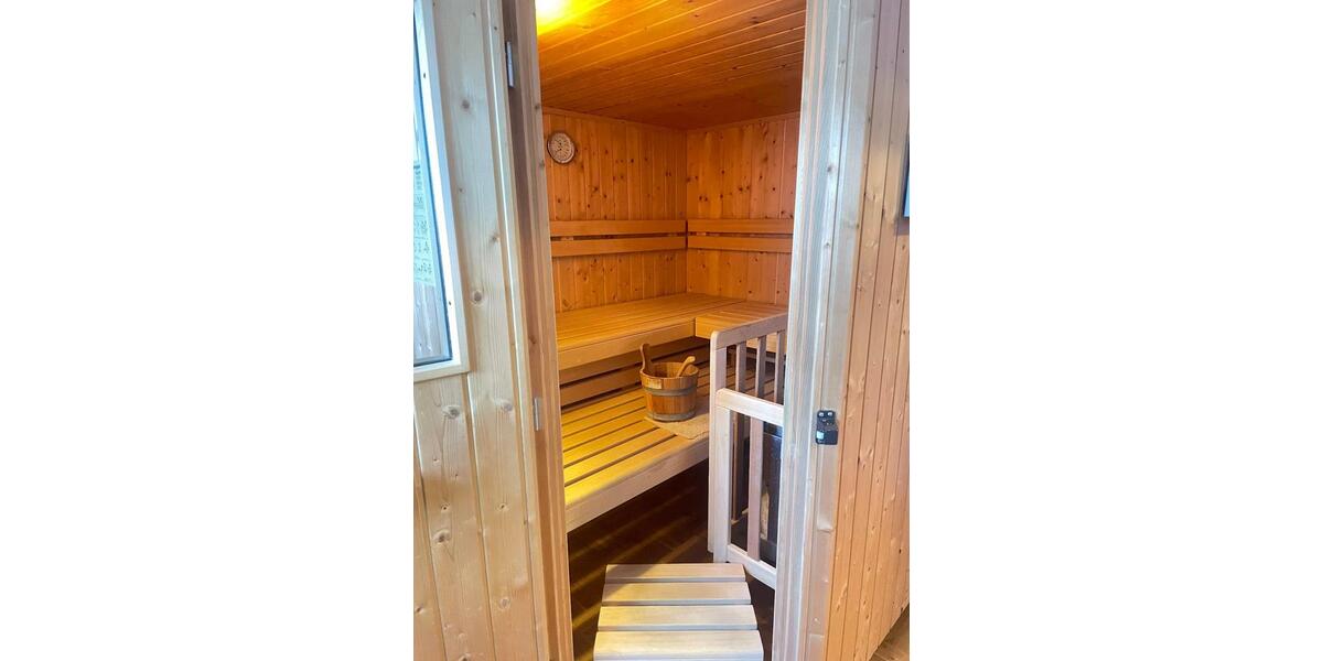 Doppelhaushälfte Tuttlingen - 6 Zimmer, 161 m&sup2;, 398.000&euro; | Angebot:25646464