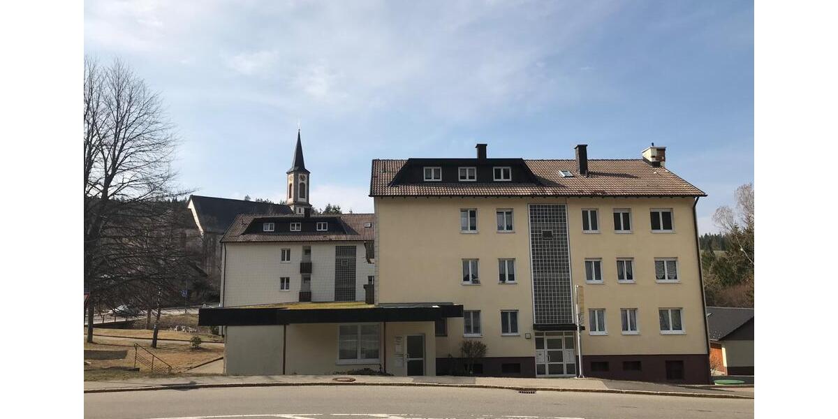 Etagenwohnung Schönwald im Schwarzwald - 3 Zimmer, 68 m&sup2;, 620&euro; | Angebot:25319680