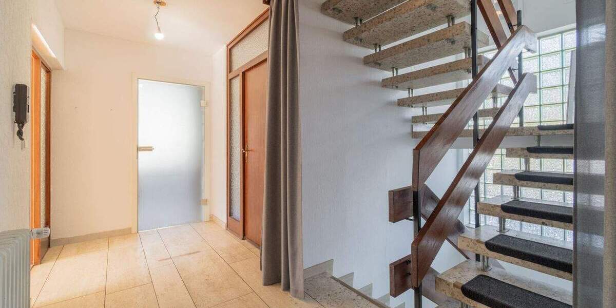 Einfamilienhaus VS-Weigheim Weigheim - 7 Zimmer, 188 m&sup2;, 458.000&euro; | Angebot:25695900