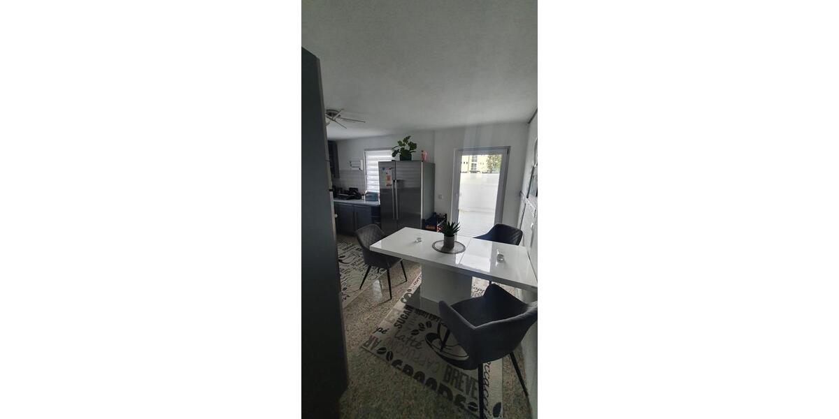 Mehrfamilienhaus, Wohnhaus Tuttlingen - 10 Zimmer, 240 m&sup2;, 618.000&euro; | Angebot:23863622