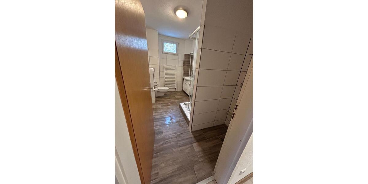 Erdgeschoßwohnung Triberg im Schwarzwald - 3 Zimmer, 90 m&sup2;, 900&euro; | Angebot:25127567