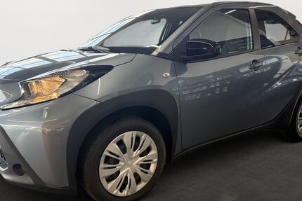 Toyota Aygo (X) 3.500 km 16.290 &euro; Villingen-Schwenningen 78048