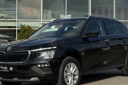 Skoda Kamiq Selection KAMERA/CARPLAY/DAB/DSG/KEYLESS 12.696 km 22.900 &euro; Villingen-Schwenningen 78054