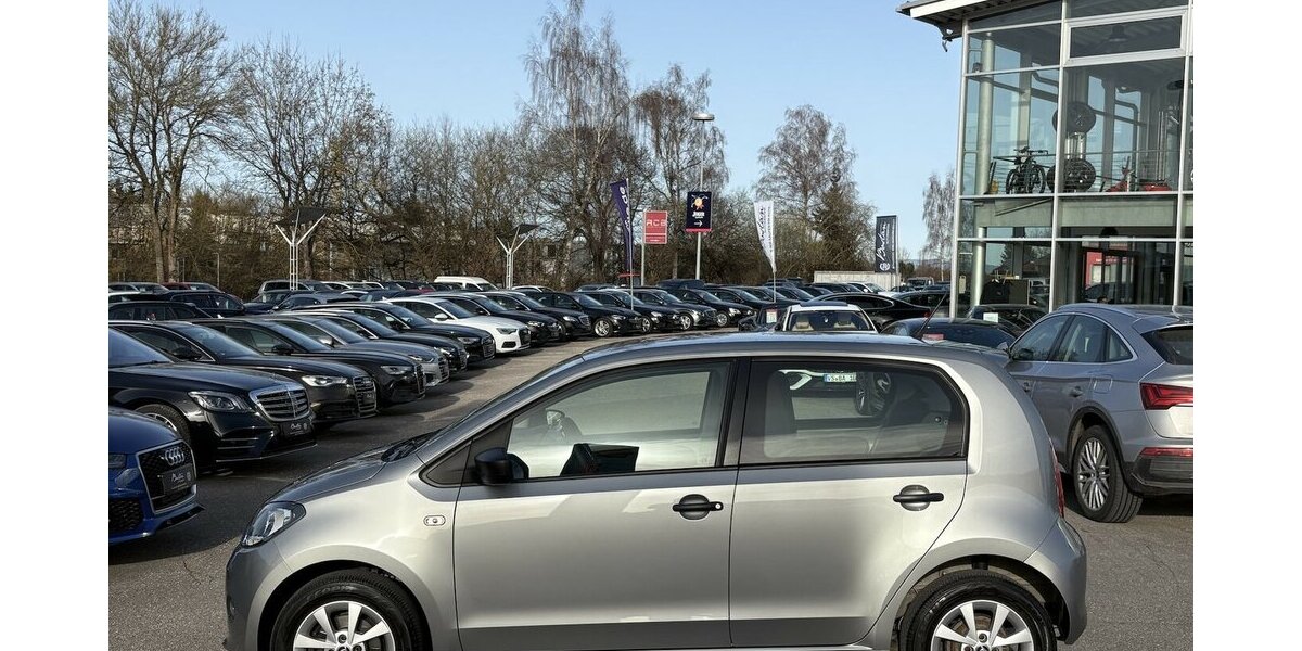 Skoda Citigo 1.0 TSI Cool Edition KLIMA/LED/ISOFIX/AUX 78.877 km 6.900 &euro; Villingen-Schwenningen 78054