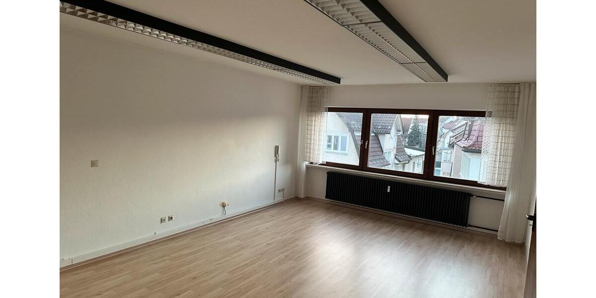 Gewerbeobjekt Villingen-Schwenningen Schwenningen - 2.850&euro; | Angebot:24522564