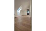 Dachgeschoßwohnung Schramberg - 2.5 Zimmer, 67 m&sup2;, 177.000&euro; | Angebot:27067342