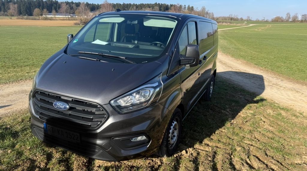 Ford Transit Custom 213.000 km 15.000 &euro; Fluorn-Winzeln 78737