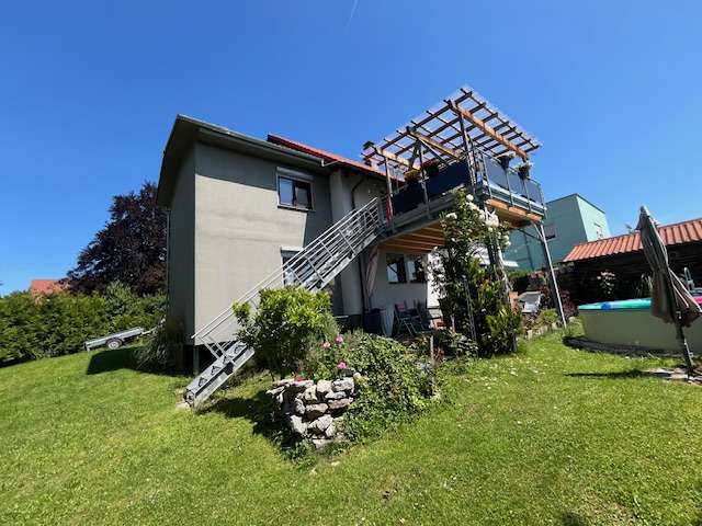 Einfamilienhaus Villingen-Schwenningen Schwenningen - 7 Zimmer, 201 m&sup2;, 540.000&euro; | Angebot:21439499