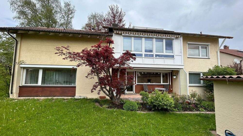 Einfamilienhaus Bad Dürrheim - 1 Zimmer, 247 m&sup2;, 980.000&euro; | Angebot:25716383