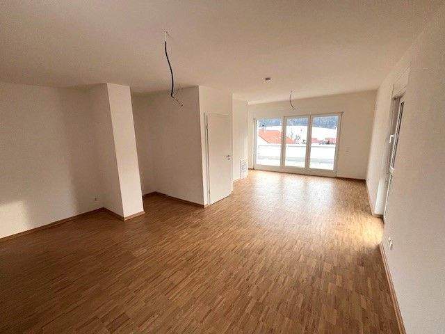 Doppelhaushälfte Sankt Georgen im Schwarzwald Stadtgebiet - 5 Zimmer, 134 m&sup2;, 459.500&euro; | Angebot:25666362