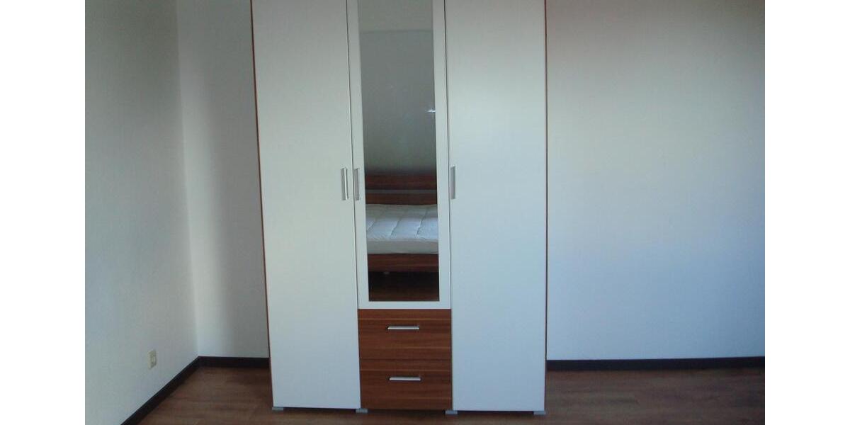 Etagenwohnung Villingen-Schwenningen Schwenningen - 1 Zimmer, 20 m&sup2;, 330&euro; | Angebot:25646110