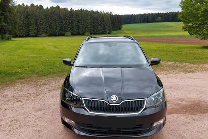 Skoda Fabia 60.500 km 11.500 &euro; Aichhalden 78733