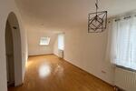 Etagenwohnung Hardt - 3 Zimmer, 78 m&sup2;, 750&euro; | Angebot:26529052