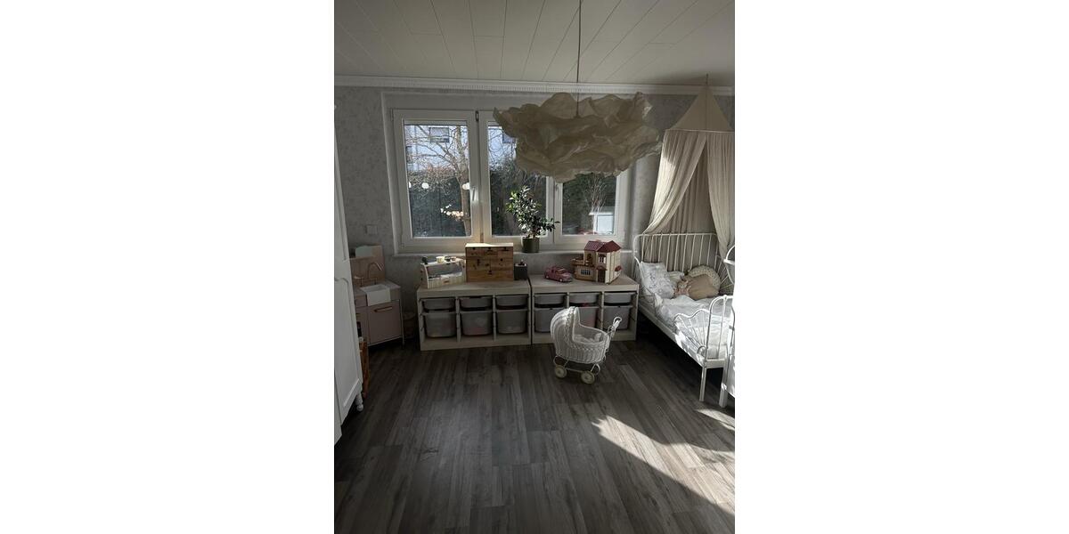 Einfamilienhaus Villingen-Schwenningen Schwenningen - 3.5 Zimmer, 90 m&sup2;, 320.000&euro; | Angebot:25791681