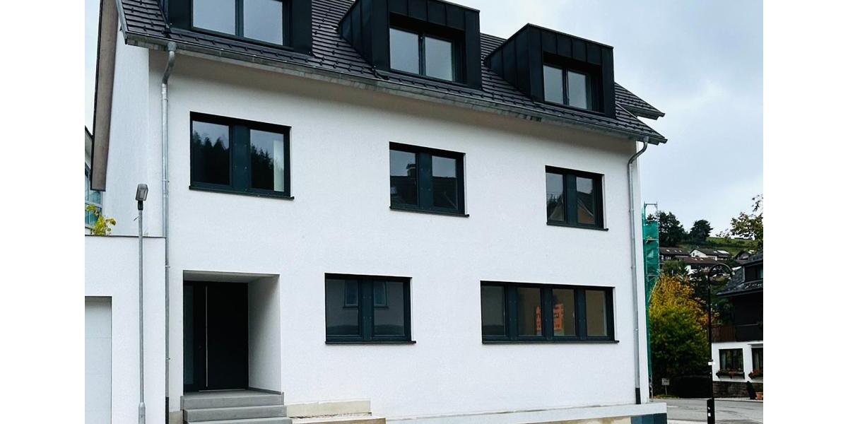 Etagenwohnung Schramberg Tennenbronn - 3 Zimmer, 88 m&sup2;, 1.100&euro; | Angebot:25045556