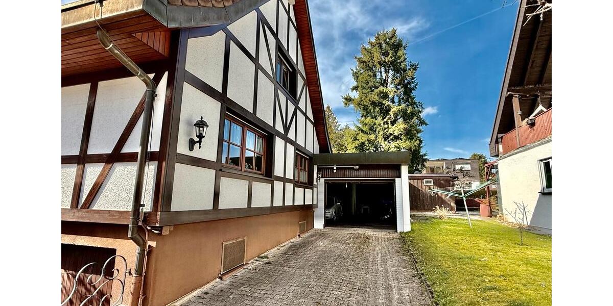 Einfamilienhaus Mönchweiler - 7 Zimmer, 180 m&sup2;, 625.000&euro; | Angebot:26053409