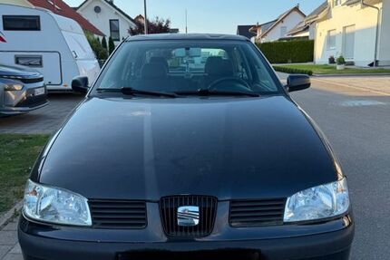 Seat Ibiza 108.400 km 1.999 &euro; Villingen-Schwenningen 78052